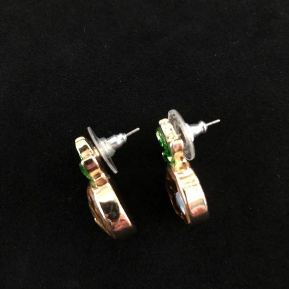 Cute Gold Pineapple Crystal Earrings Sparkly Fun - Picture 4 of 5